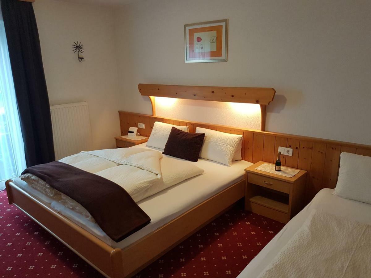 Gaestehaus Walch フェンデルス エクステリア 写真