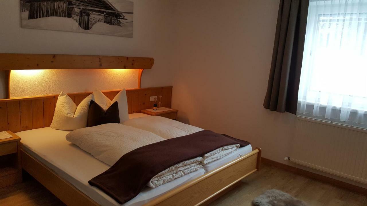 Gaestehaus Walch フェンデルス エクステリア 写真